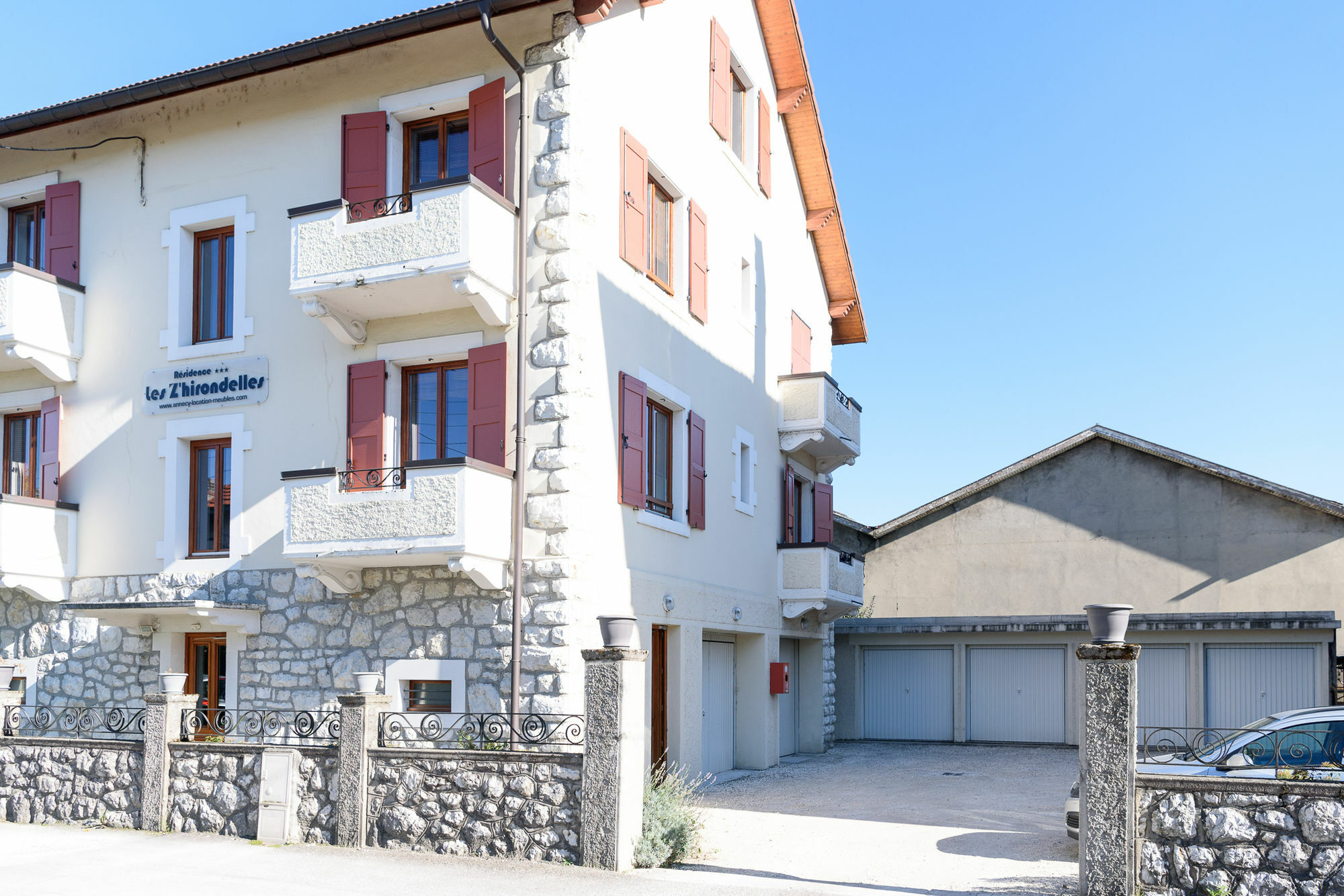 Les Z'Hirondelles Hotel Annecy Exterior photo